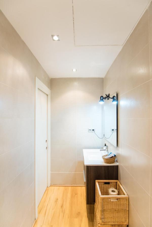 One Bedroom Close To