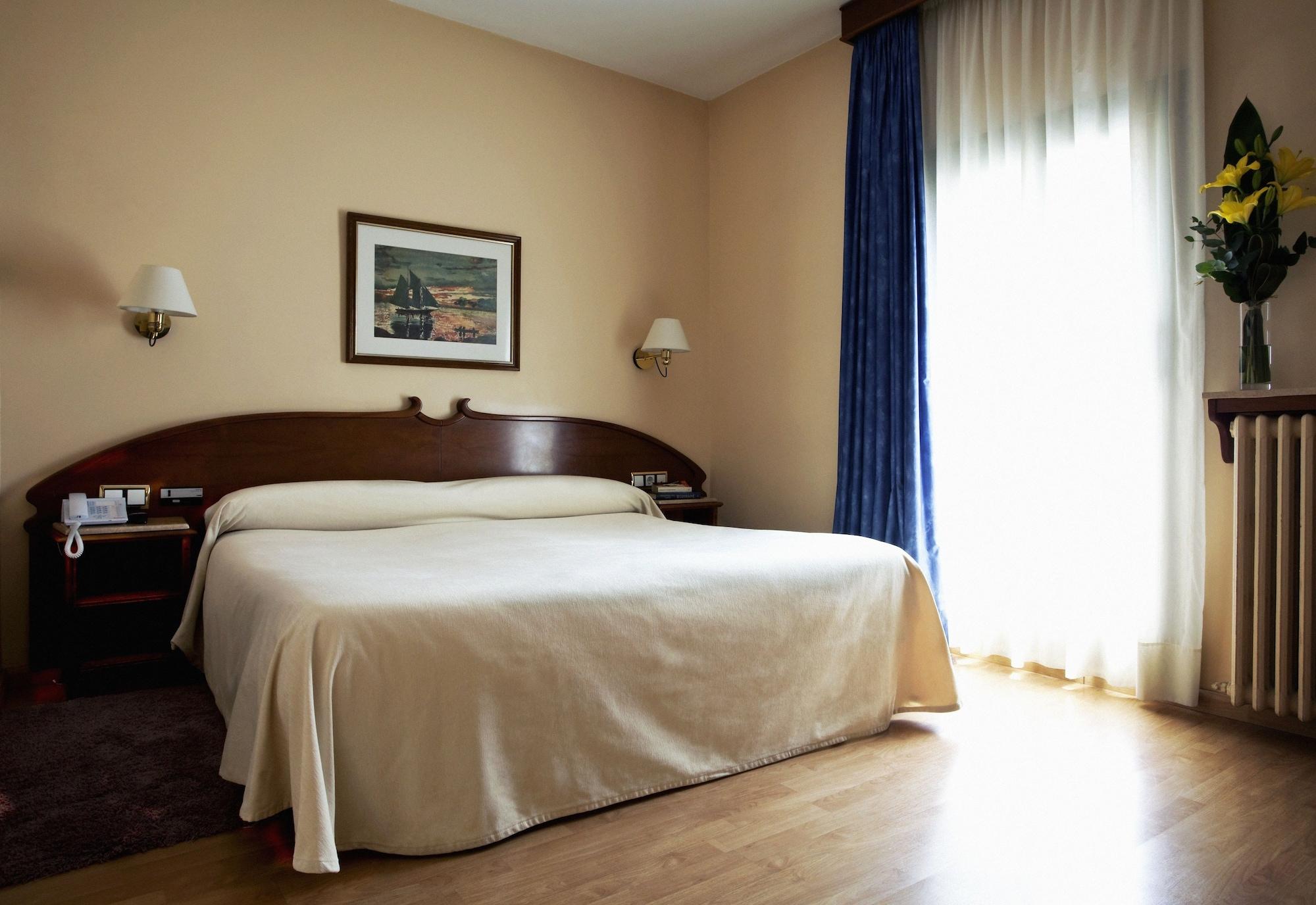 Gaudí Hotel 3*