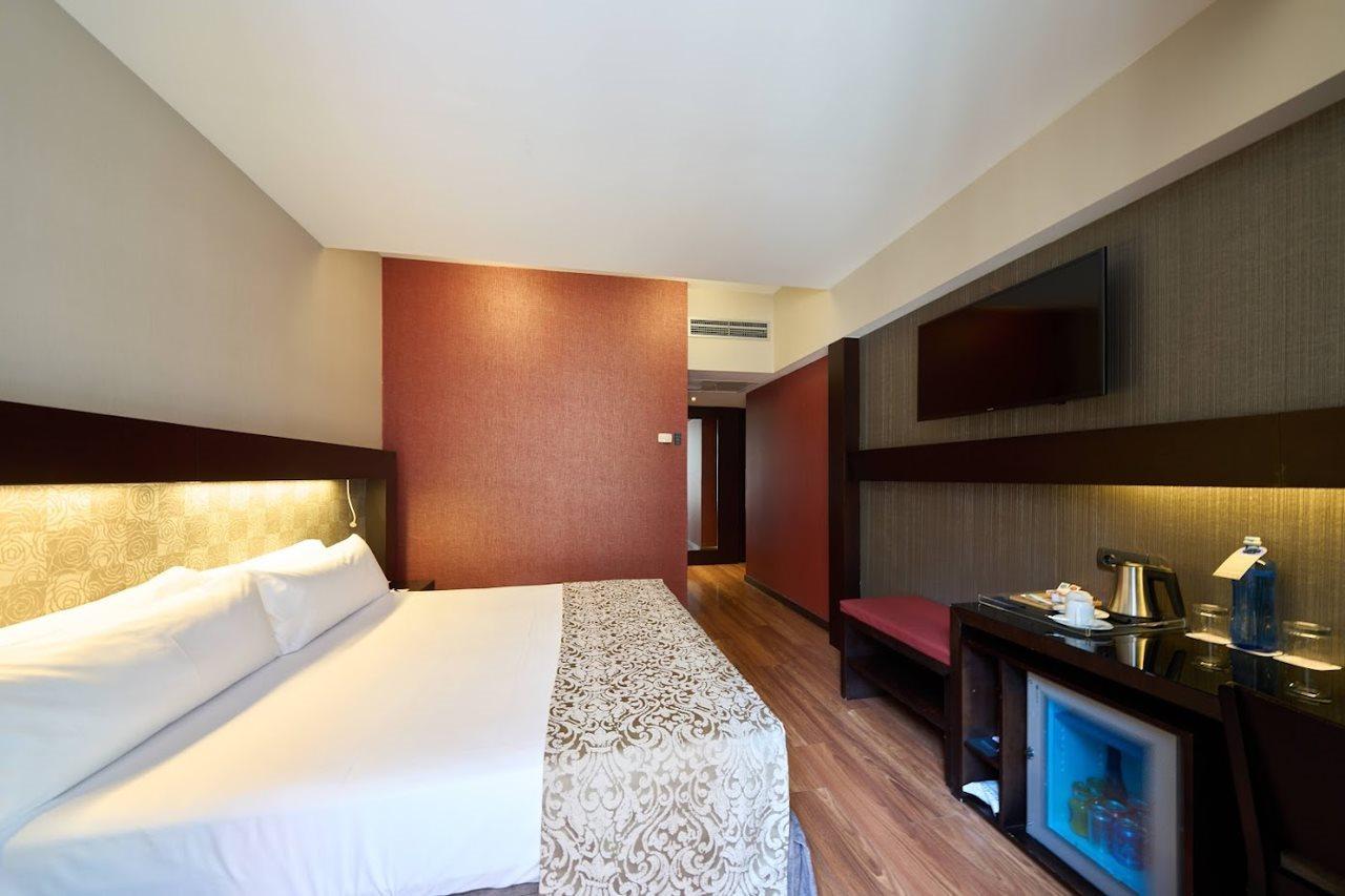 Catalonia Port 4* Barcelona