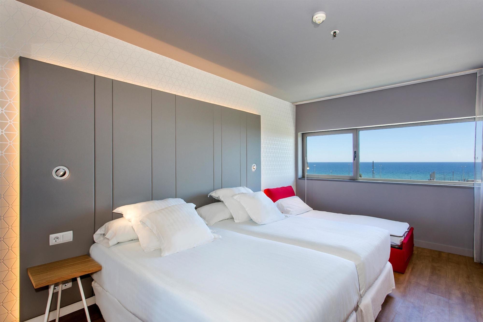 Occidental Atenea Mar Hotel Barcelona
