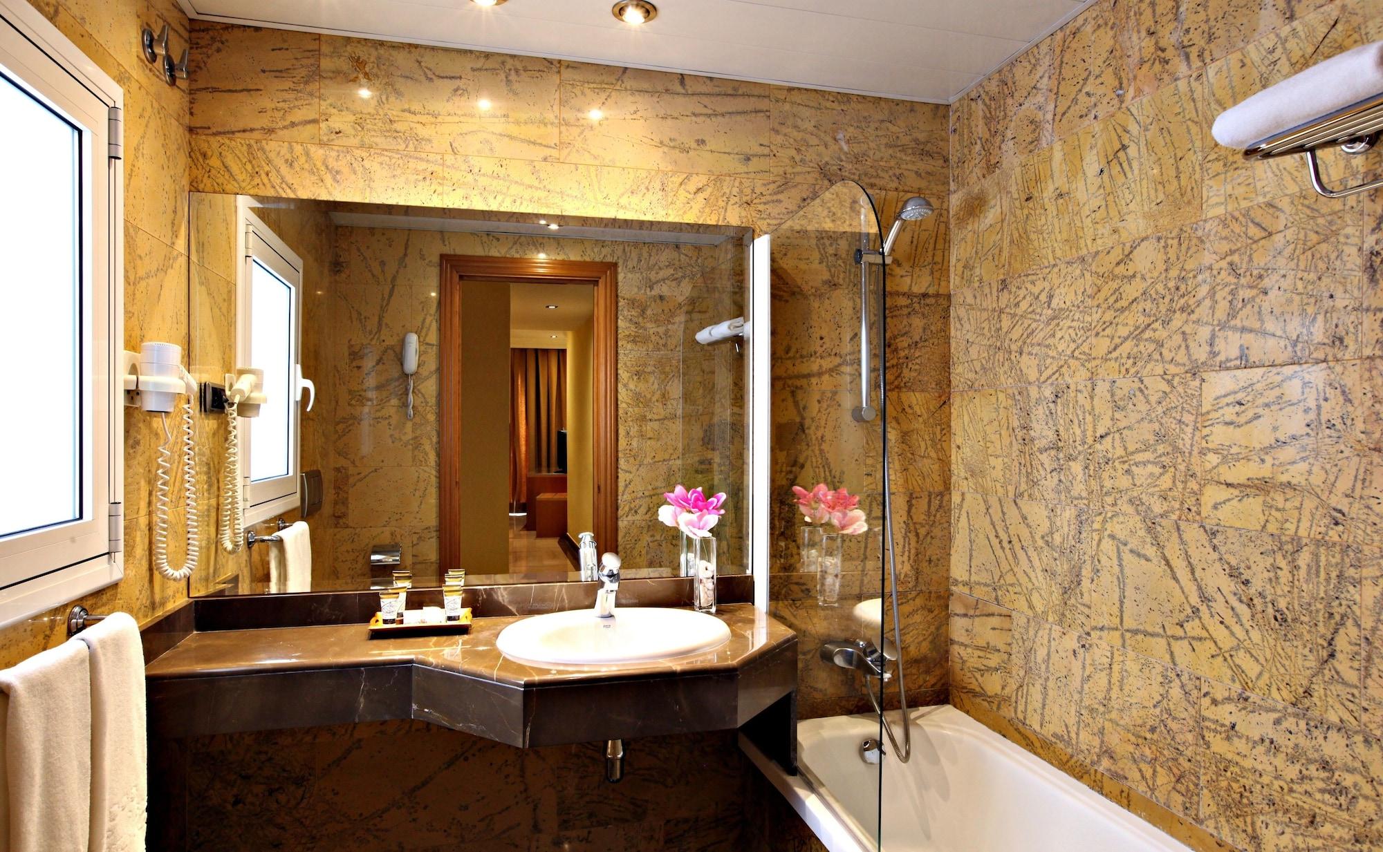Hotel Nouvel 3*