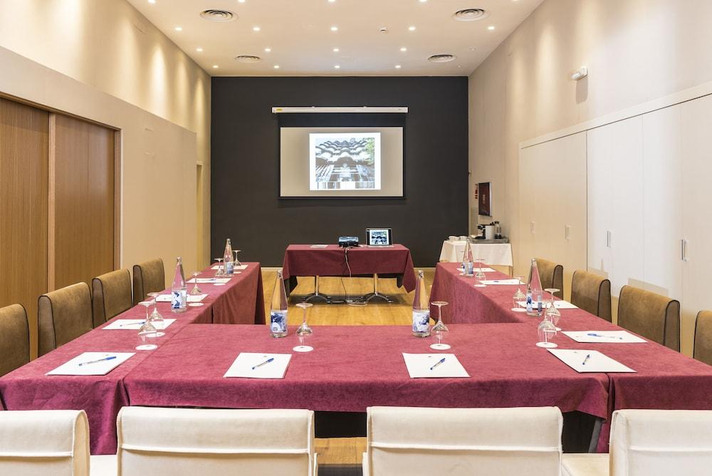 Hotel Guitart Grand Passage 4*