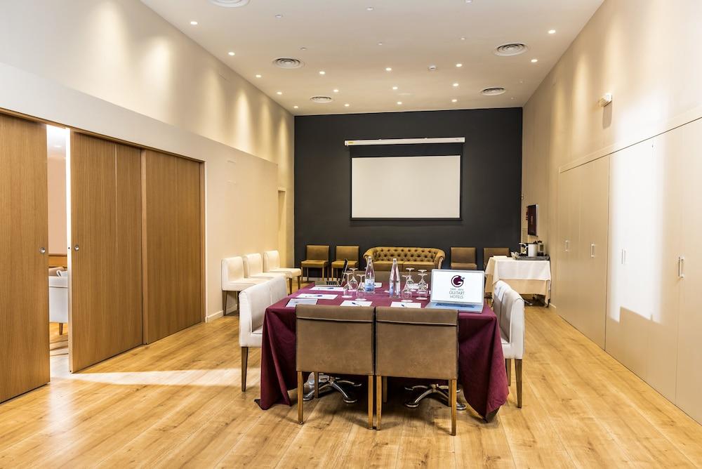 Hotel Guitart Grand Passage 4*