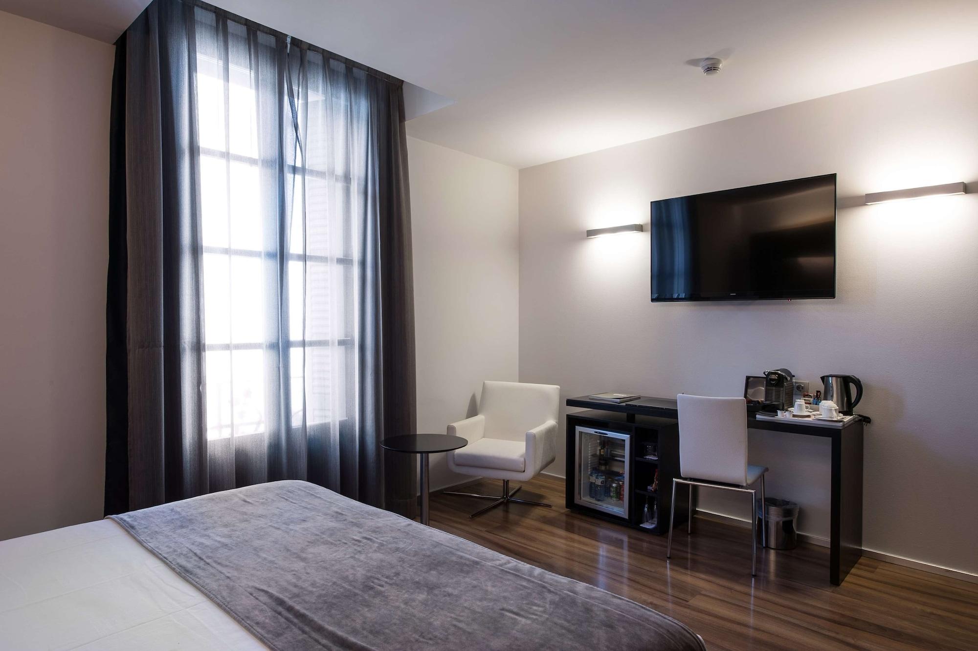 Catalonia Catedral Hotel