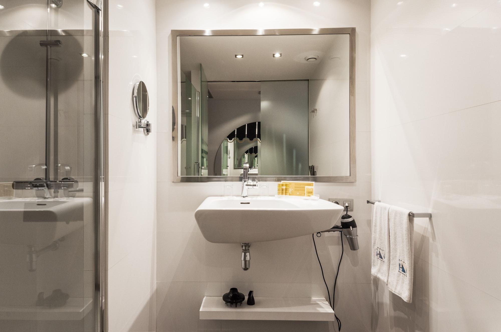 Hotel Eurostars Ramblas 4*