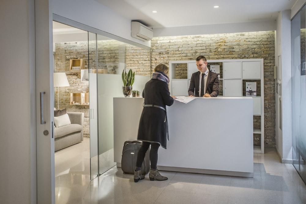 Eric Voekel Boutique - Bcn Apartamento *