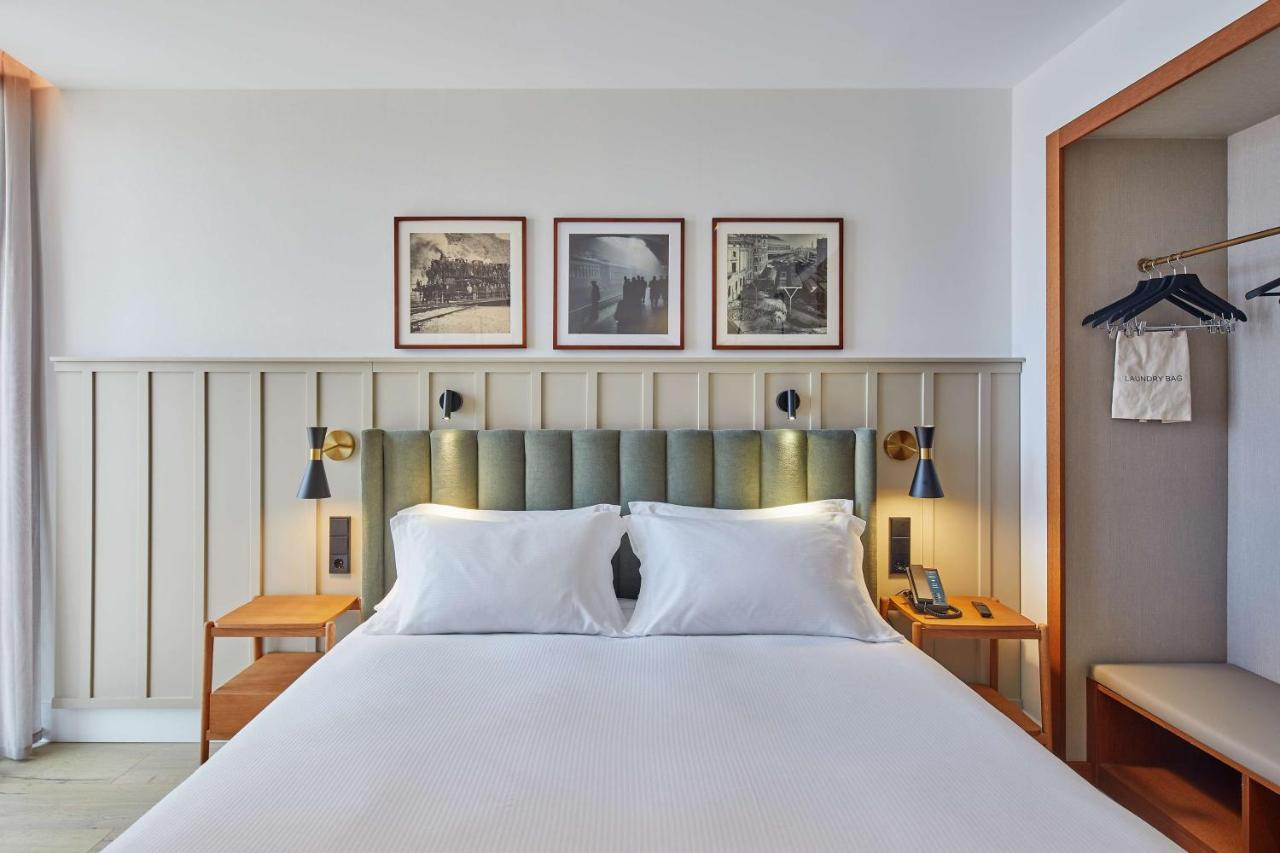 Via Sants Barcelona, Tapestry Collection By Hilton Hotel Barcelona