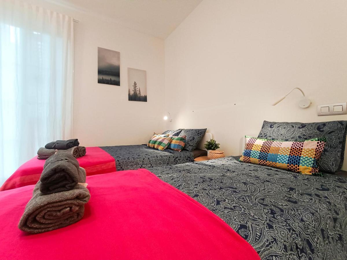 Hostal By Plaza Universidad *