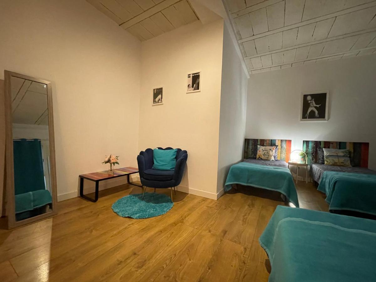 Rooms In Gothic Hostal Barcelona
