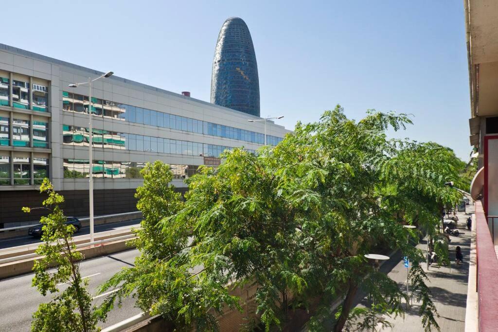 Apartamento Glorias:sagrada Familia 15 Minutos - Playa 20 Minutos Barcelona
