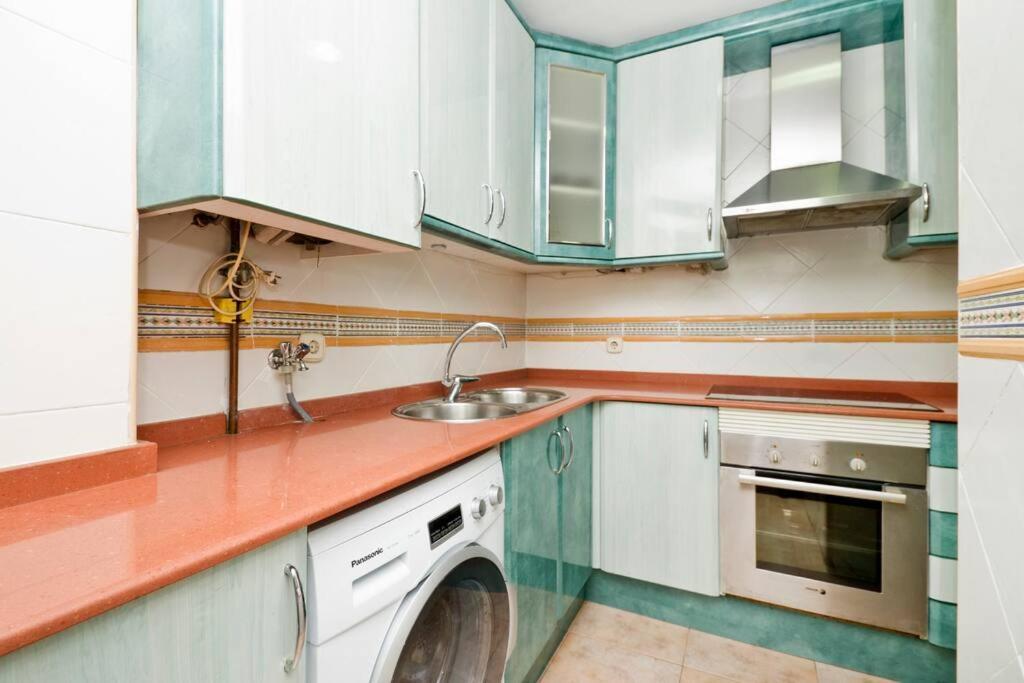 Apartamento Glorias:sagrada Familia 15 Minutos - Playa 20 Minutos