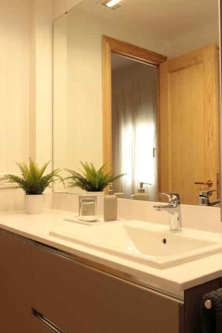 Comfortable Apartment. Very And Quiet. Apartamento
