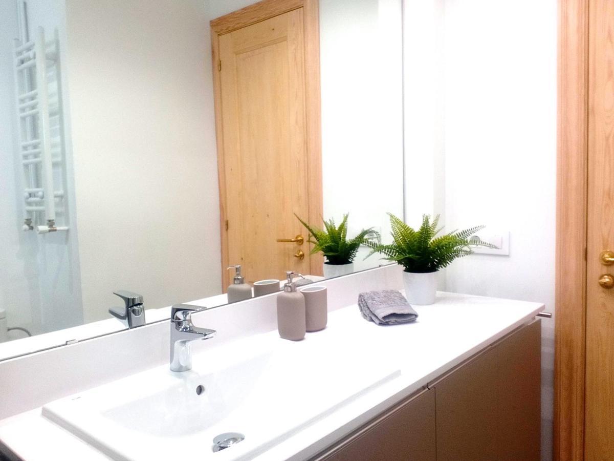 Apartamento Comfortable Apartment. Very And Quiet. Barcelona