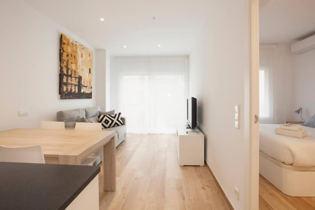 Apartamento Diagonal/paseo De Gracia 4 Pax