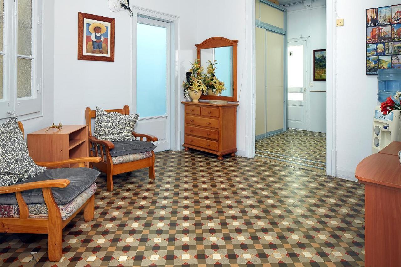 Apartment Estudiantes Balmes Barcelona
