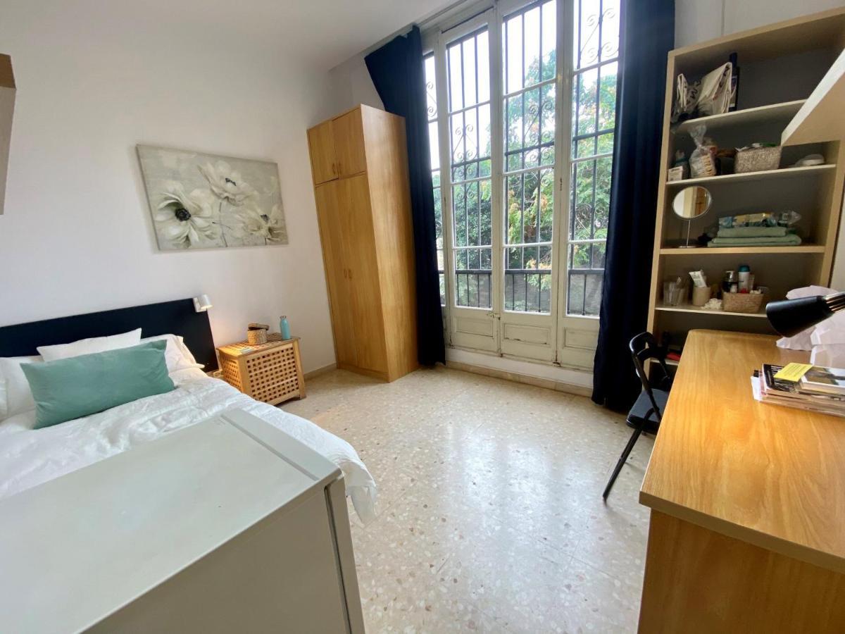 Housing Student Apartamento