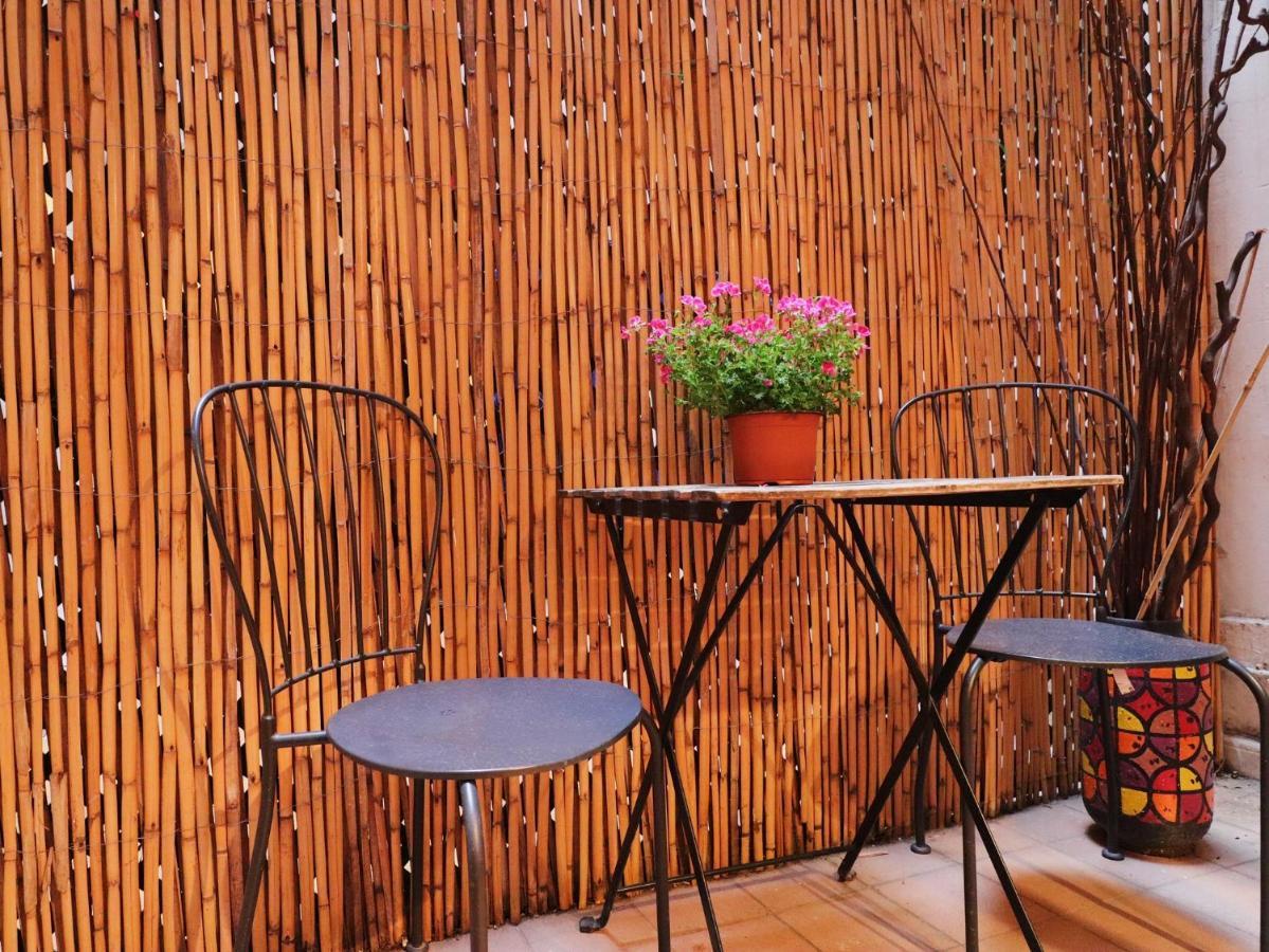 Hostal Efate Barcelona