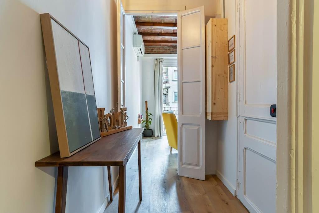 Apartamento Canela Homes Corsega Barcelona