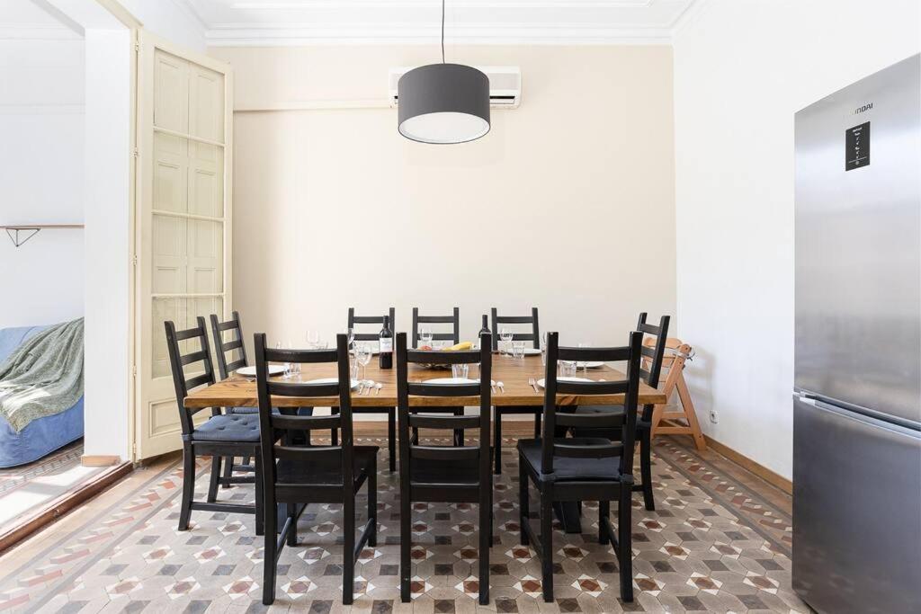 Canela Homes Consell * Barcelona
