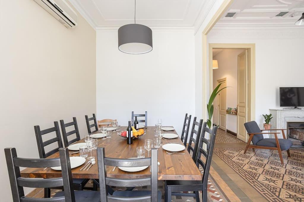 Canela Homes Consell * Barcelona