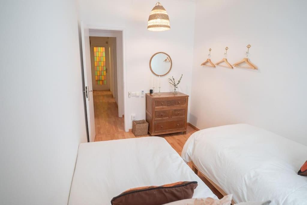 Stunning Designer 2 Bed In Glorious Gracia Apartamento
