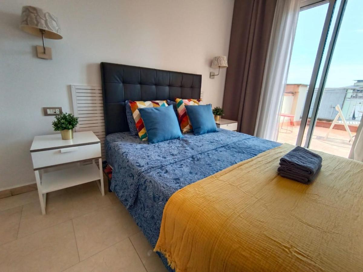 Hostel By Paseo De Colon Apartment *