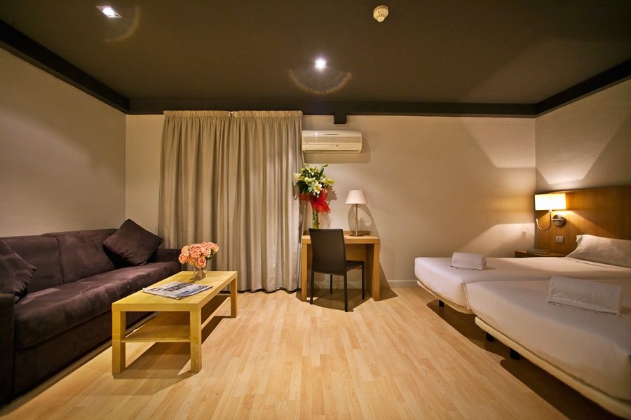 Arc La Rambla Hotel