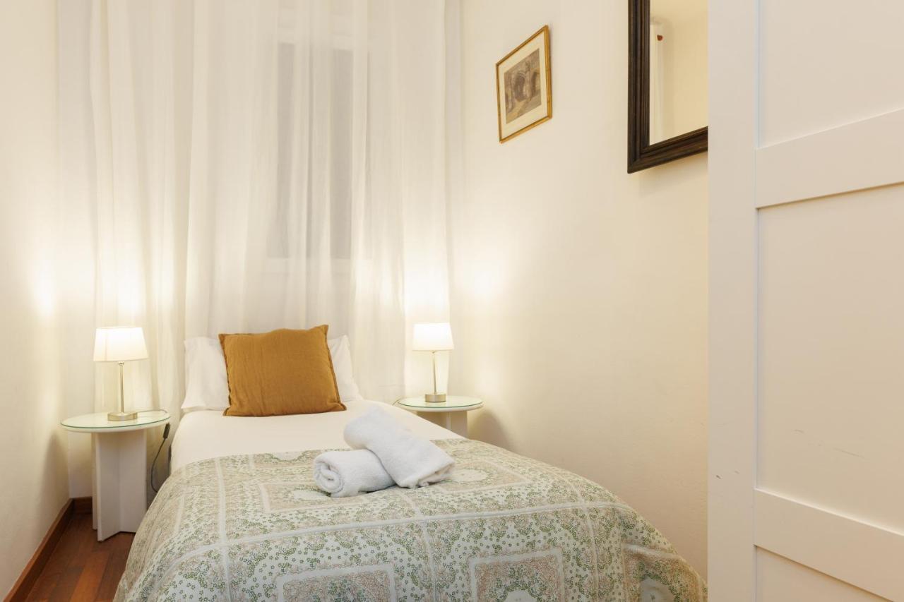 Housalia Gracia 2 Apartamento