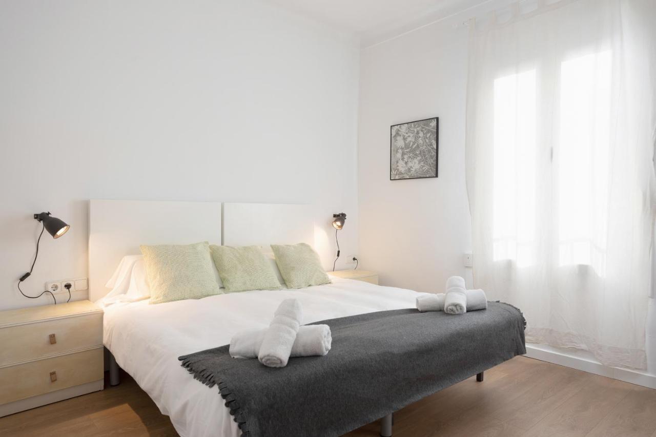 Housalia Lepant 3 Bedroom 300 Meters De Sagrada Familia Barcelona