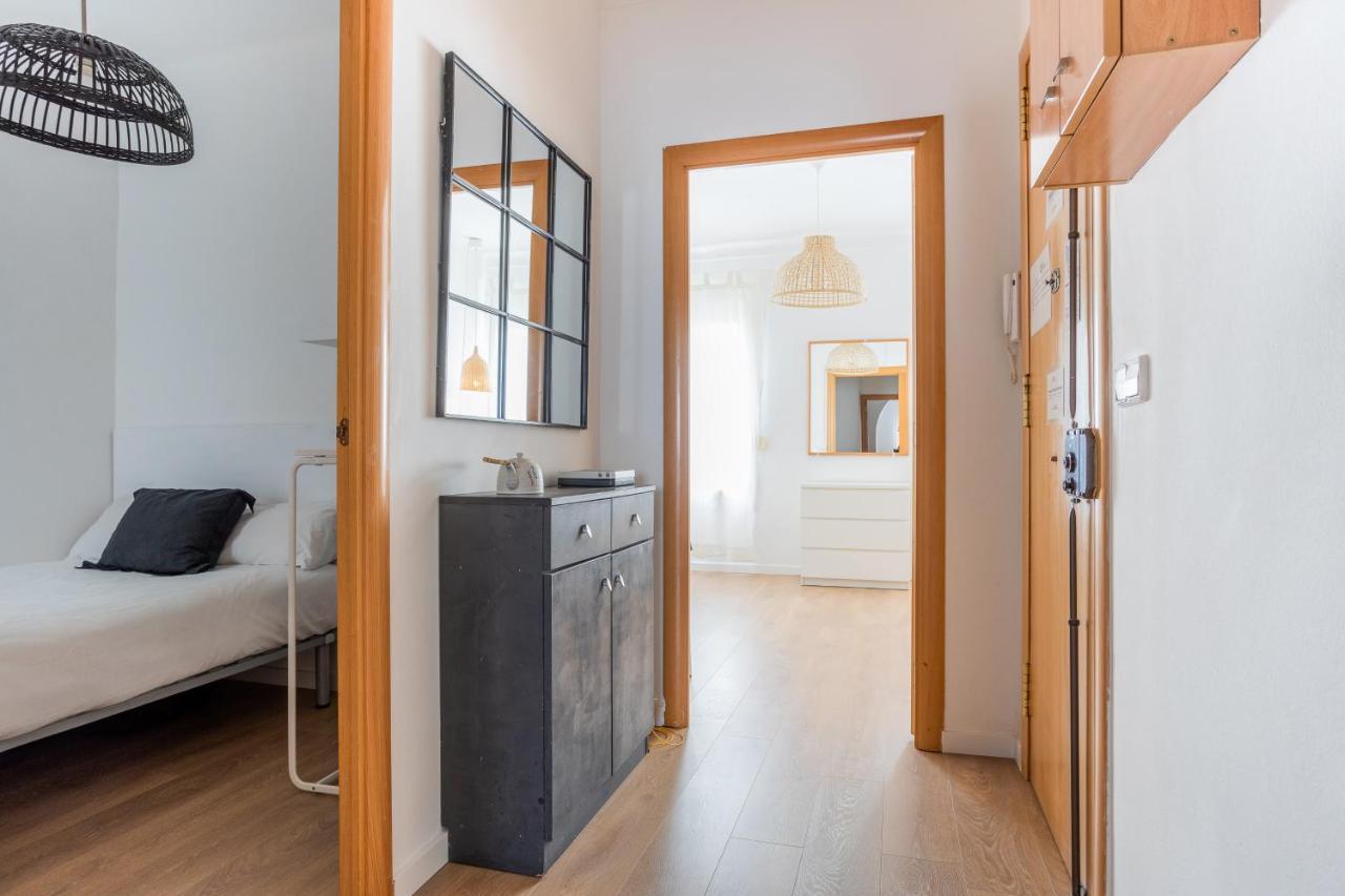 Housalia Lepant 3 Bedroom 300 Meters De Sagrada Familia Apartamento *