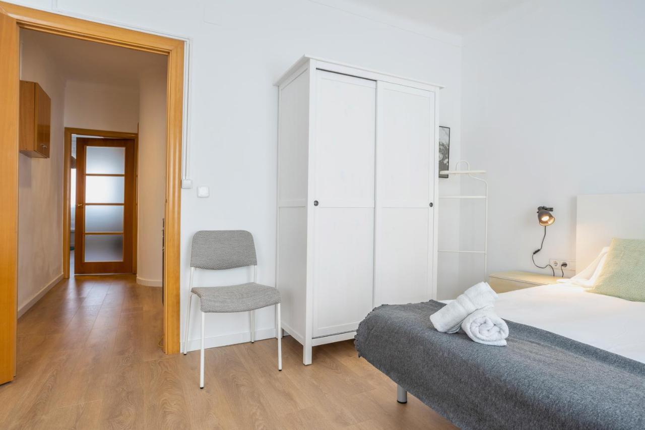 Housalia Lepant 3 Bedroom 300 Meters De Sagrada Familia Apartamento *