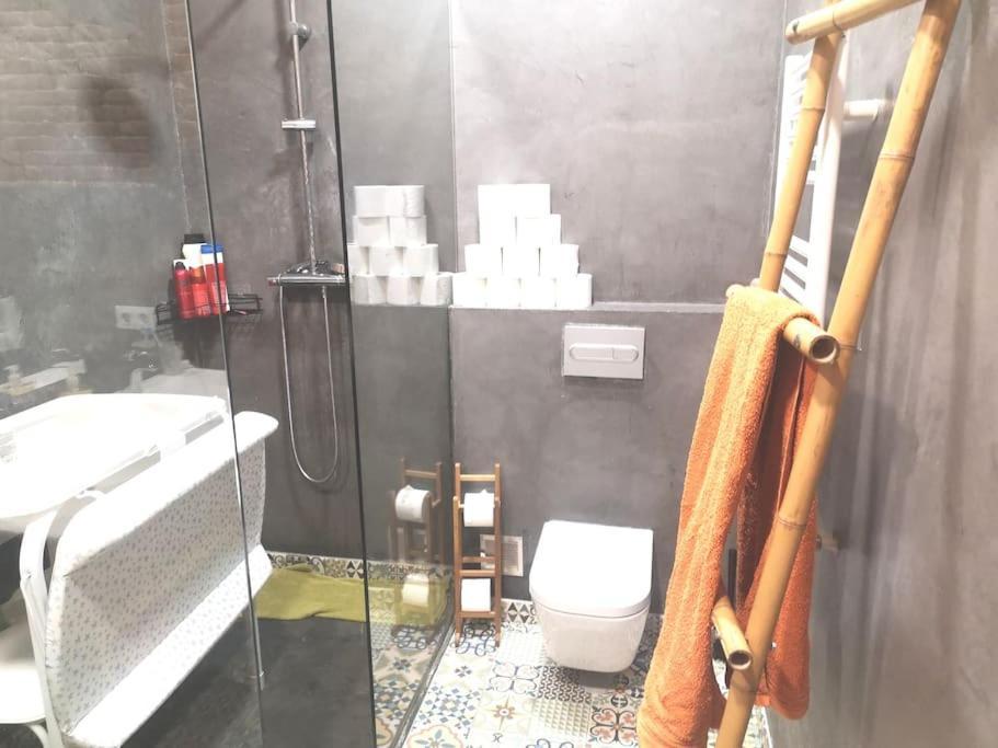 Apartamento Roos, Design Loft Near The Sea. *