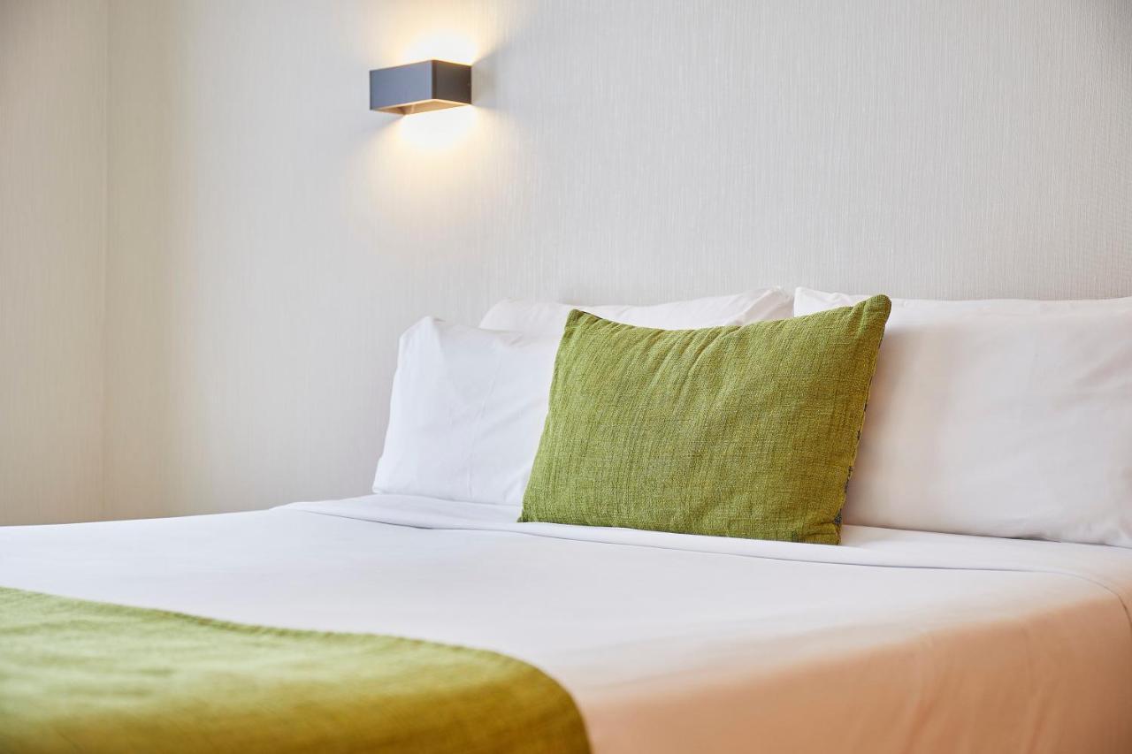 Hotel Flor Parks 3*