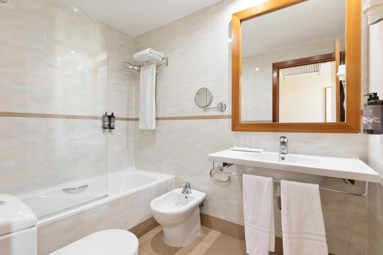 Aranea Hotel