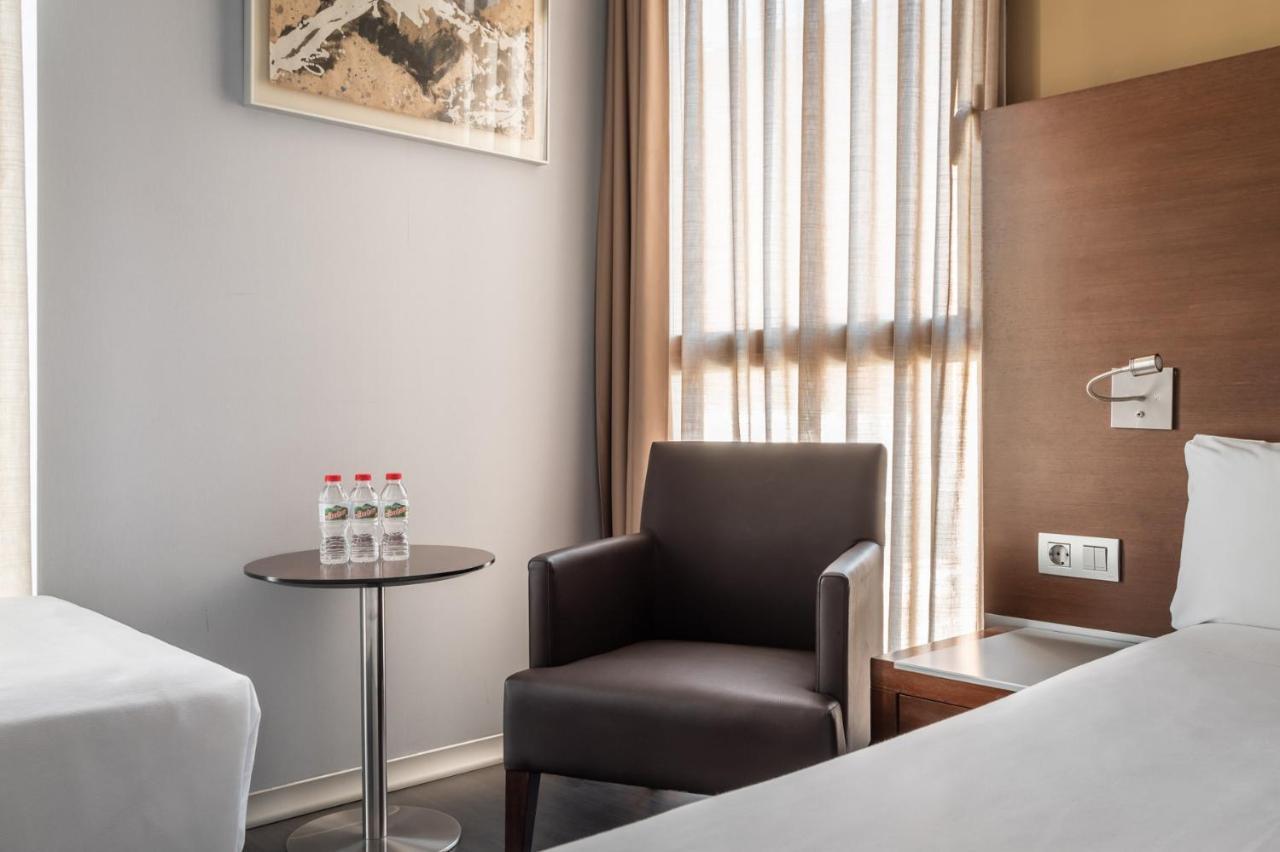 Hotel Madanis L'Hospitalet de Llobregat