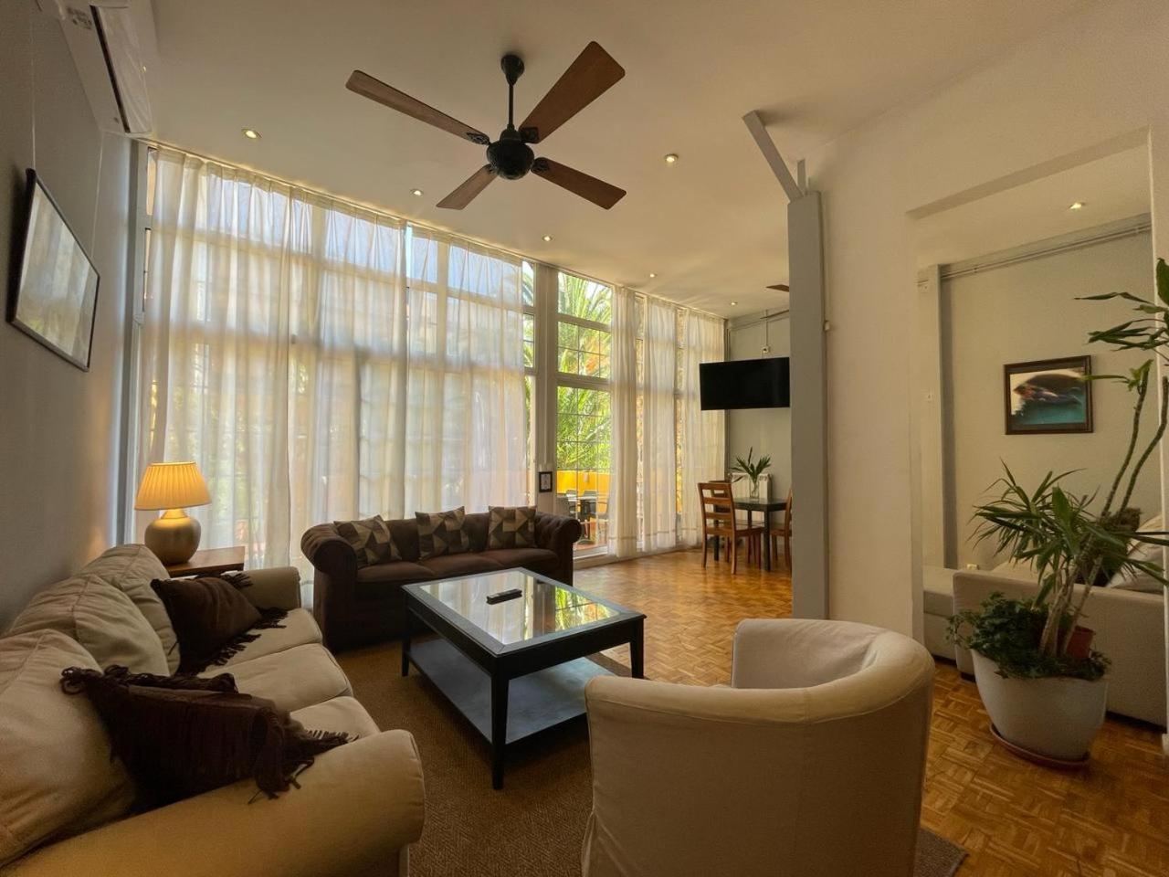 Apartamento Casa Consell Barcelona