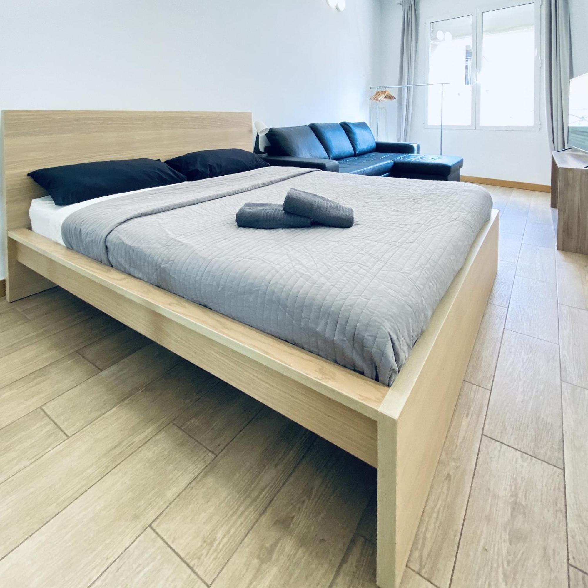 Apl Sants Lofts Bcn Fira Camp Nou Apartamento Barcelona