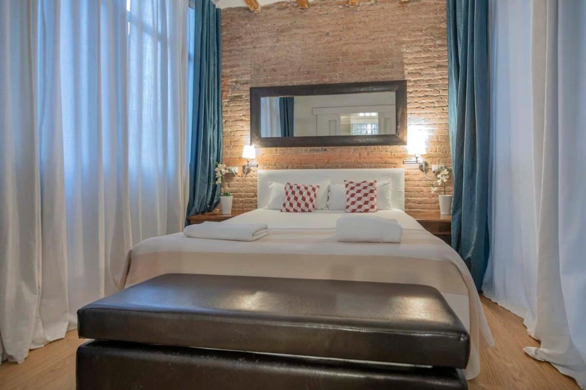 Exclusive 2 Bedroom In The Center Apartamento