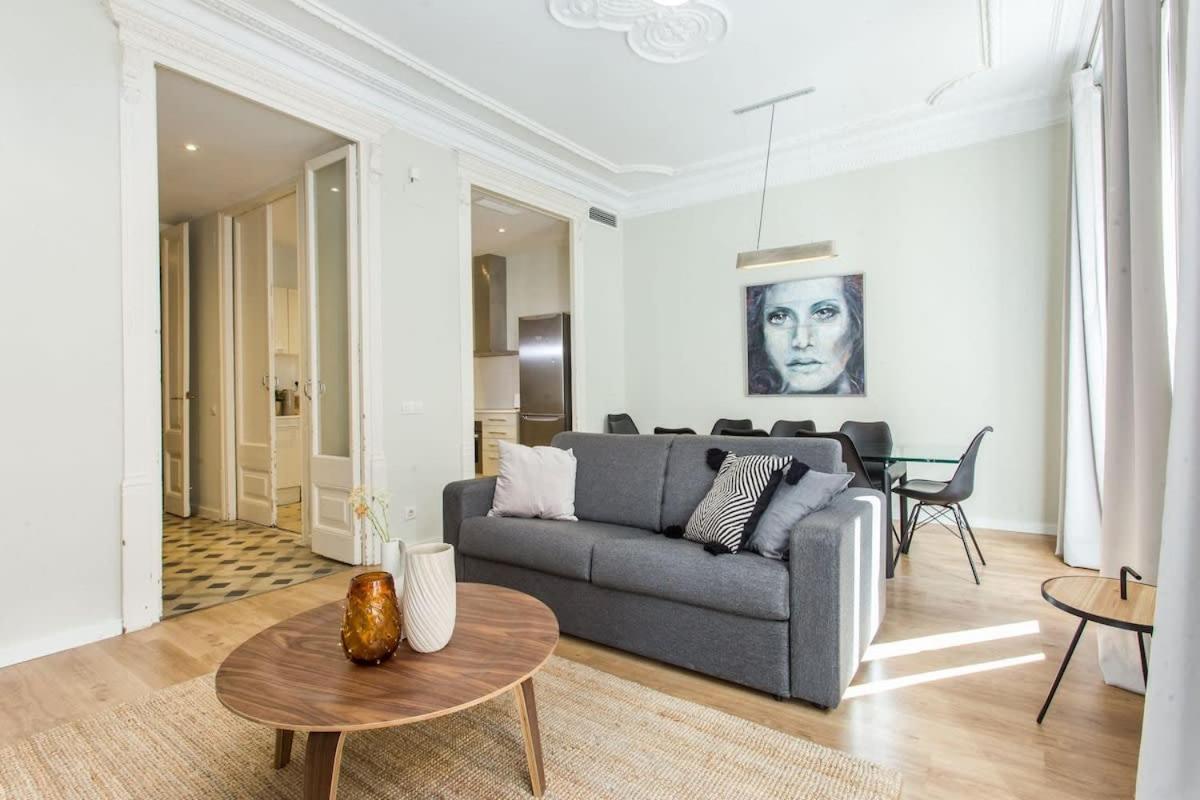4bedroom With Balcony In Ramblas 1 1 *