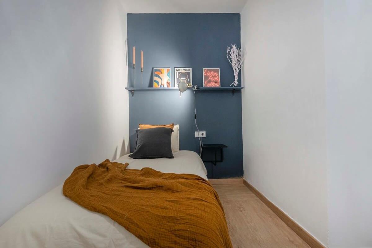 Elegant 4 Bedrooms 3 Bathrooms Catalan Apartamento Barcelona
