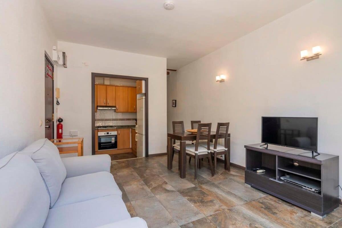 Apartamento 3bd With Private Terrace Right By Sagrada Familia *