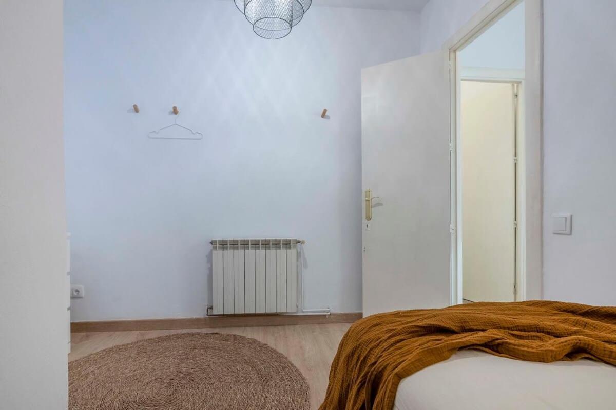 Elegant 4 Bedrooms 3 Bathrooms Catalan Barcelona