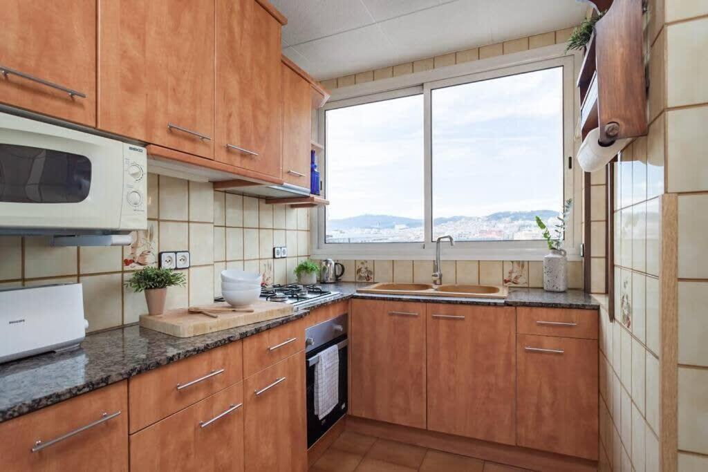 View Penthouse - 2 Bedroom Apartamento