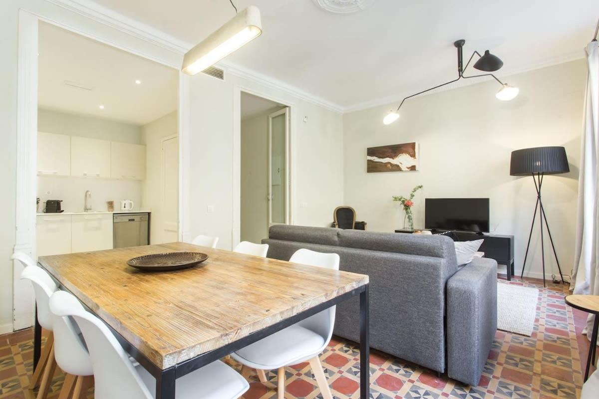 Apartamento 4bedroom With A Balcony In Ramblas 1 2 Barcelona