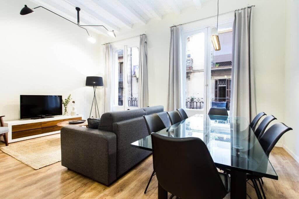 Bright And Modern 4bedroom With Terrace In Ramblas P2 Apartamento Barcelona