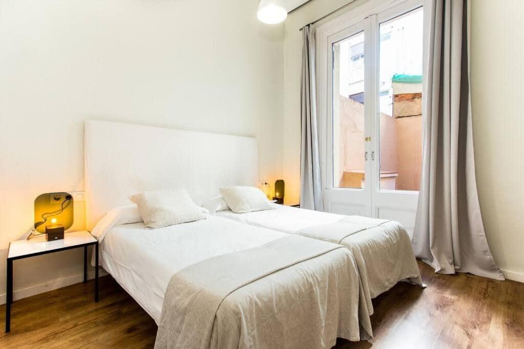Apartamento Bright And Modern 4bedroom With Terrace In Ramblas P2