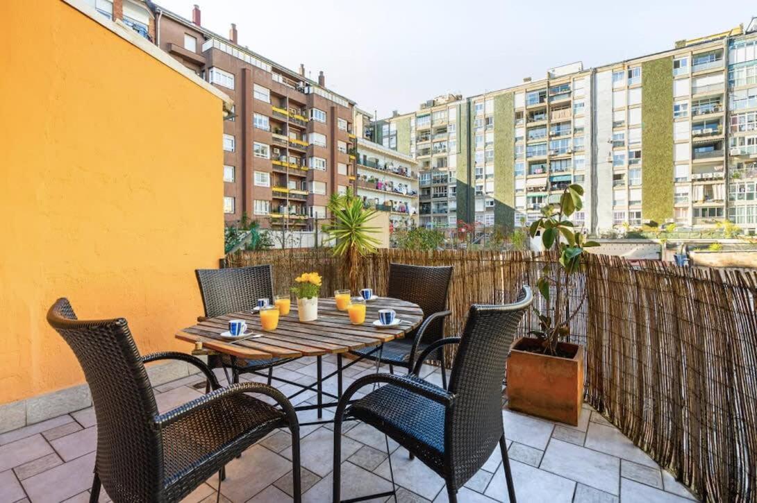 Historic With Private Terrace In Example Apartamento