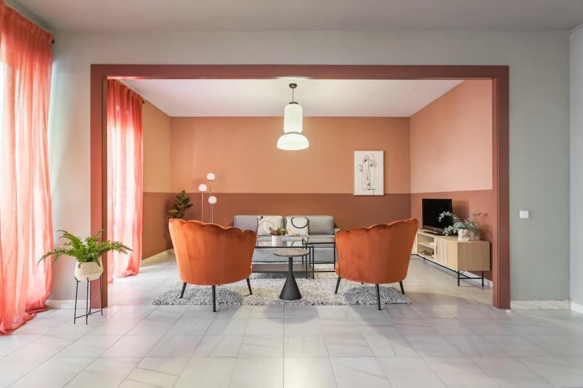 Sagrada Familia- Fantastic Bold Catalan 3 Bedroom Balcony Apartamento