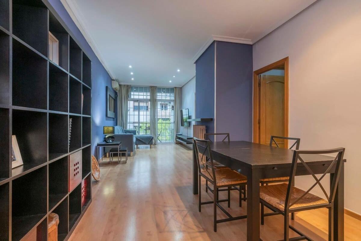Renovated 4bd 2bth With Terrace In Plaza España Barcelona