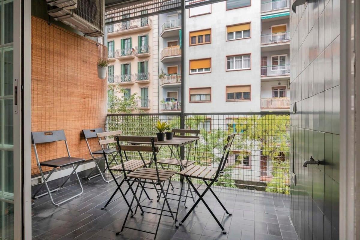Apartamento Renovated 4bd 2bth With Terrace In Plaza España